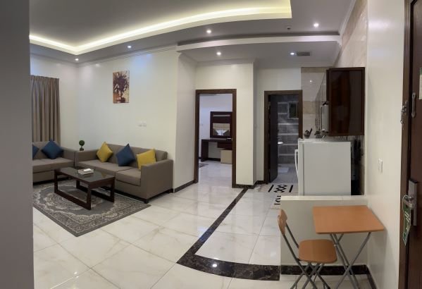 شقة من غرفتي نوم